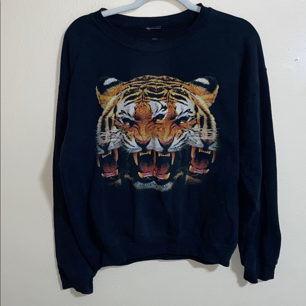 Vintage Body Rags Rare Black Tiger Graphic Crewneck